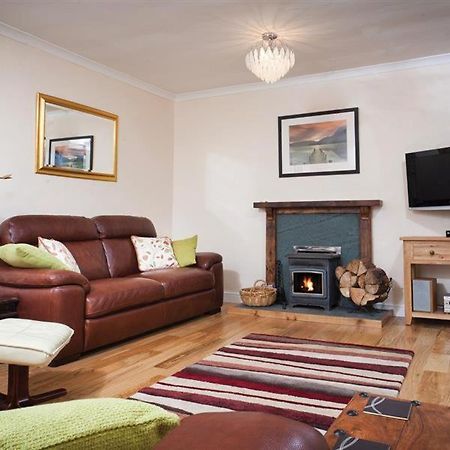 Nutwood Villa Lakeside Luaran gambar